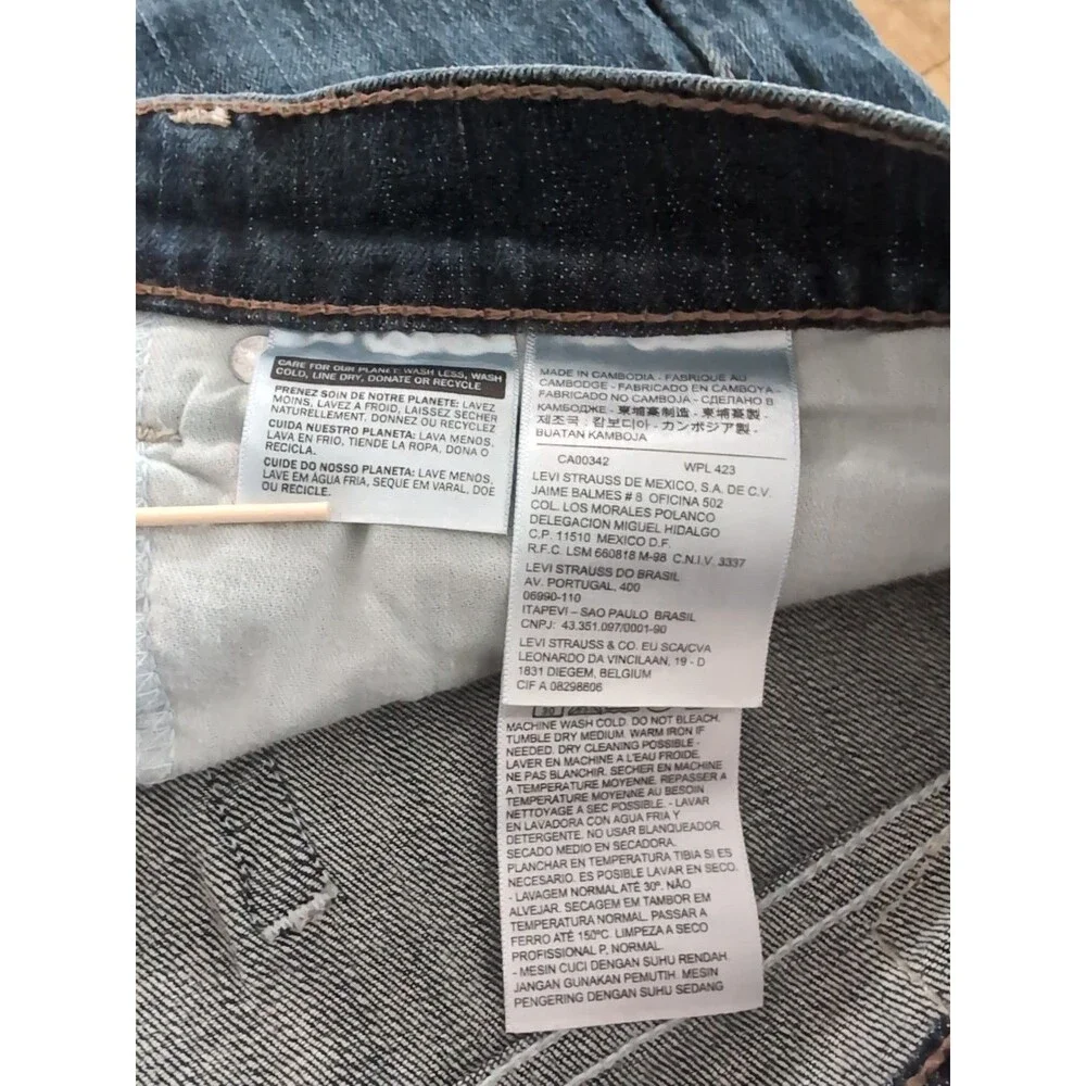 LEVI'S 505 Men's 36 x 32 Jeans STRETCH Med Blue Regular Straight Denim